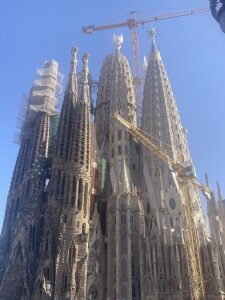 La Sagrada Familia under construction